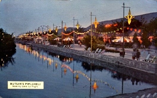 Butlins Pwllheli boating lake at Redcoats Reunited