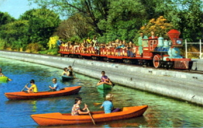 BUTLINS FILEY BOATING LAKE and TRAIN 1982