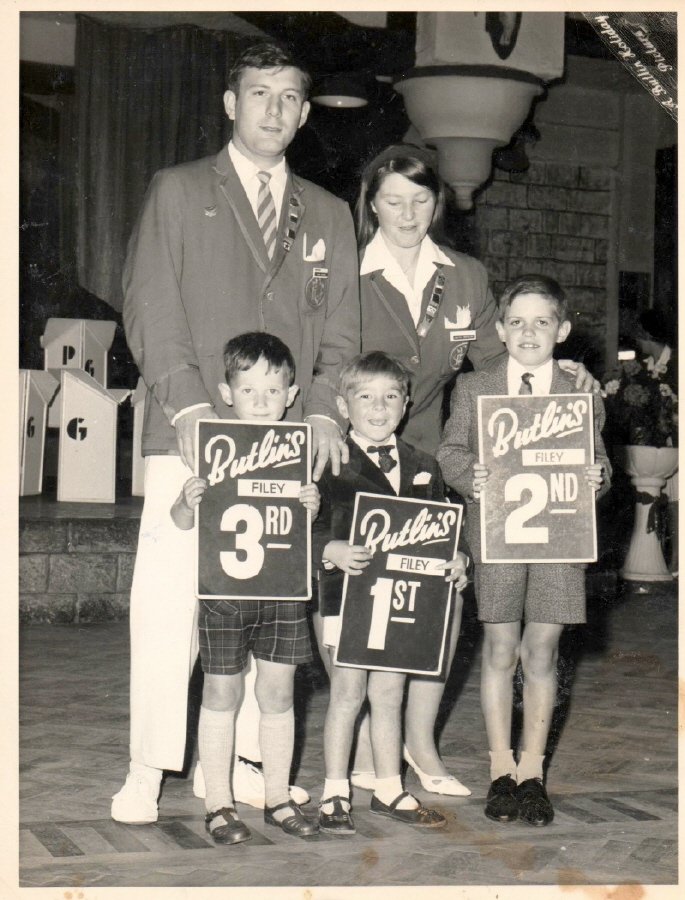 BUTLIN FILEY 1966 Redcoats Reunited 4