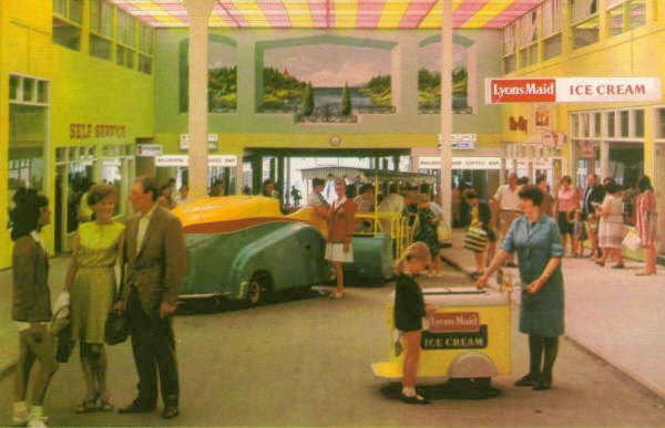 BUTLINS BARRY ARCADE POSTCARD