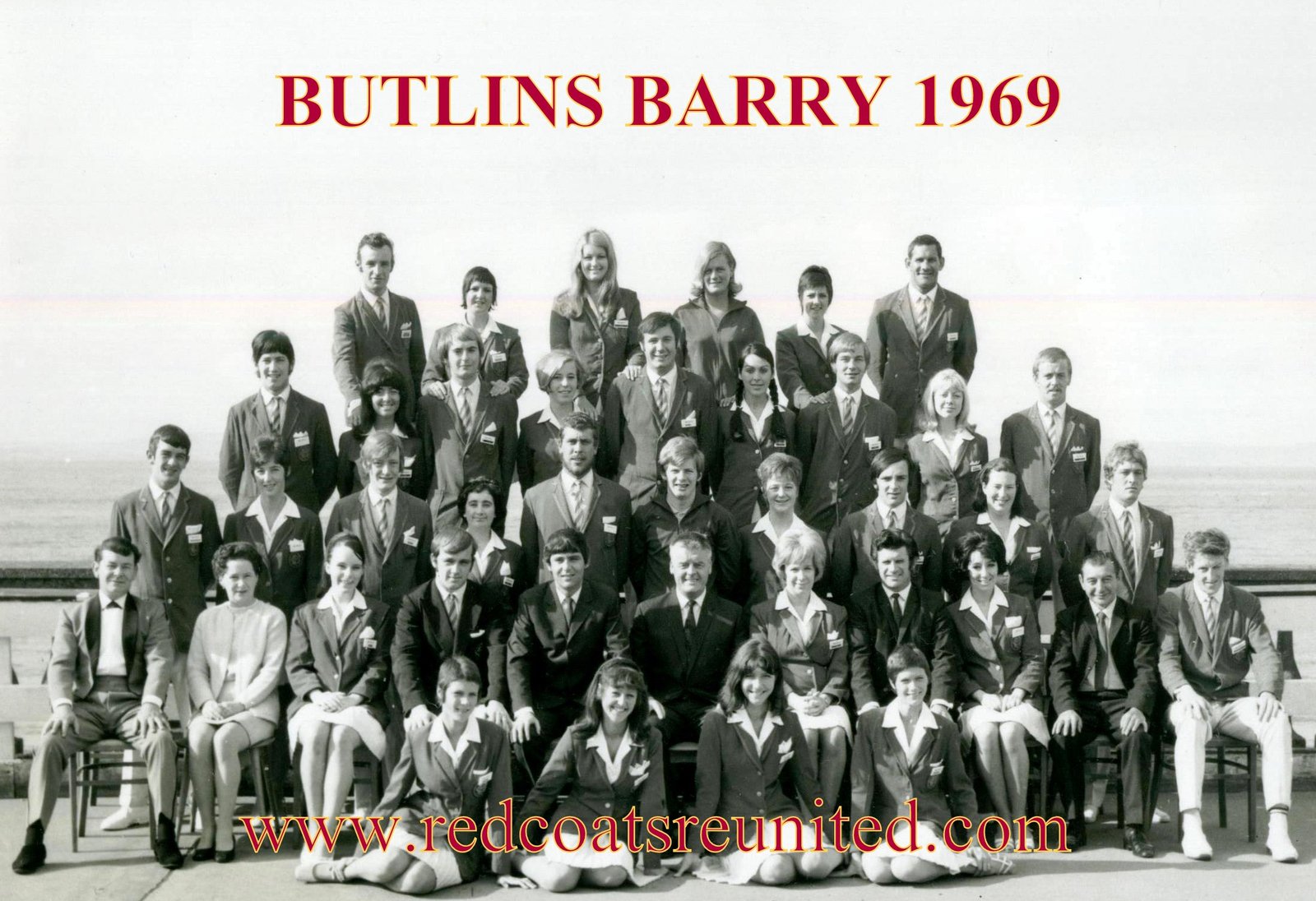 BUTLINS BARRY ISLAND 1969 Redcoat Team at Redcoats Reunited