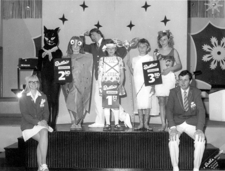fancy dress 1