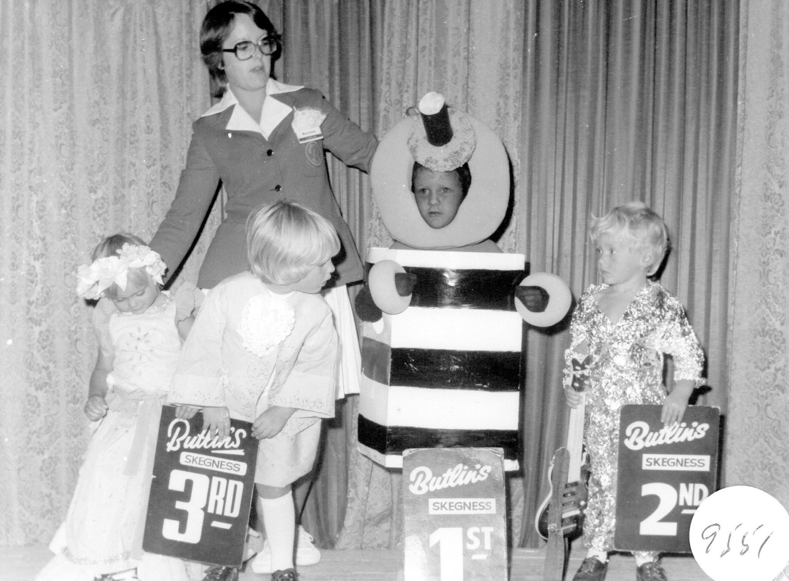 Butlins Skegness 1976 at Redcoats Reunited Lorna 1
